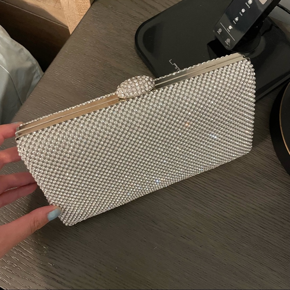 Silver Sparkly Clutch with Silver Chain Shoulder Strap and Crossbody